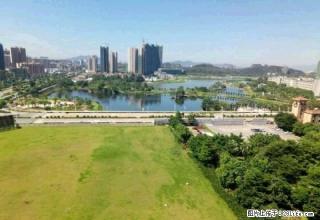 全新装修出租 幸福湖畔 看湖景 包物业 租2000 - 肇庆28生活网 zq.28life.net